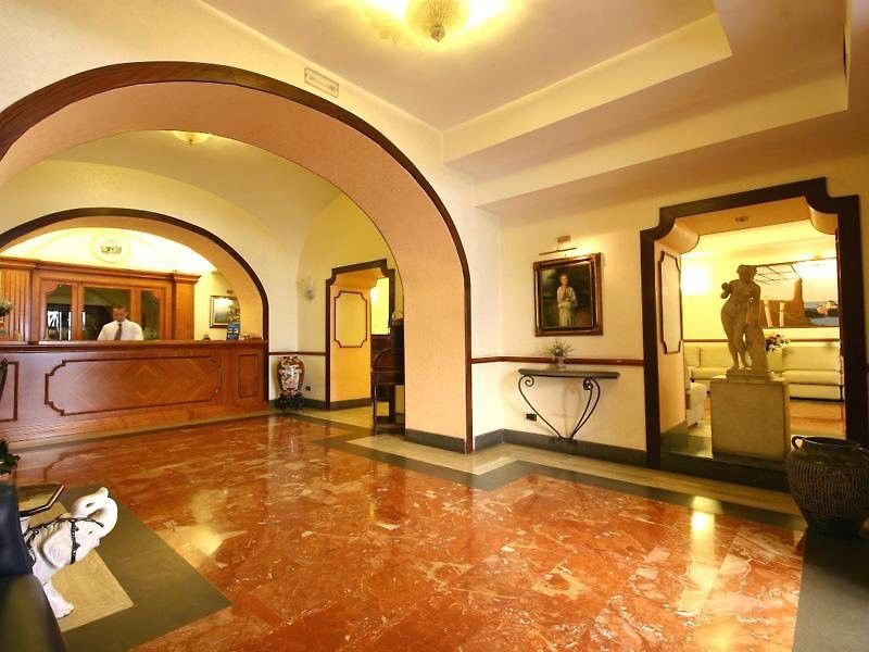 Hotel La Pace Naples Exterior photo